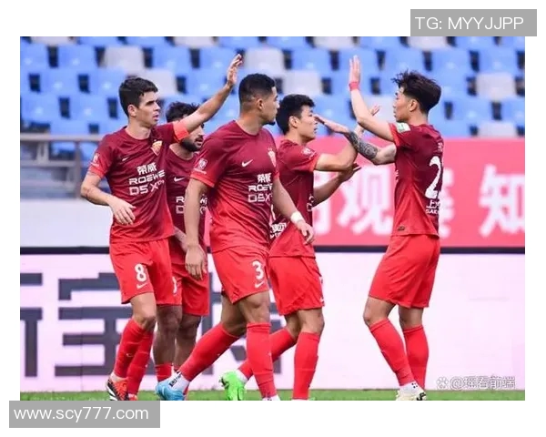 鲁能与上港下半场激战精彩回顾双方球员表现与战术分析