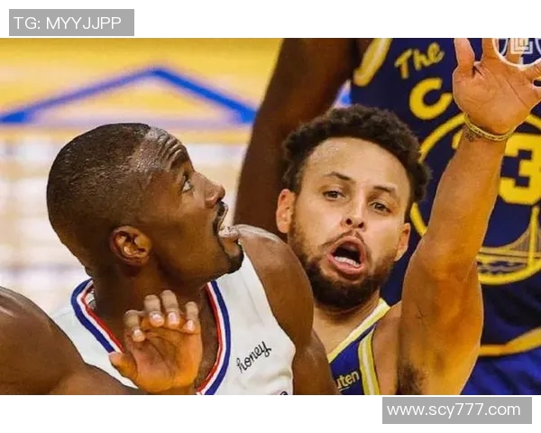 伊巴卡与莫里斯的精彩对决谁能在赛场上笑到最后